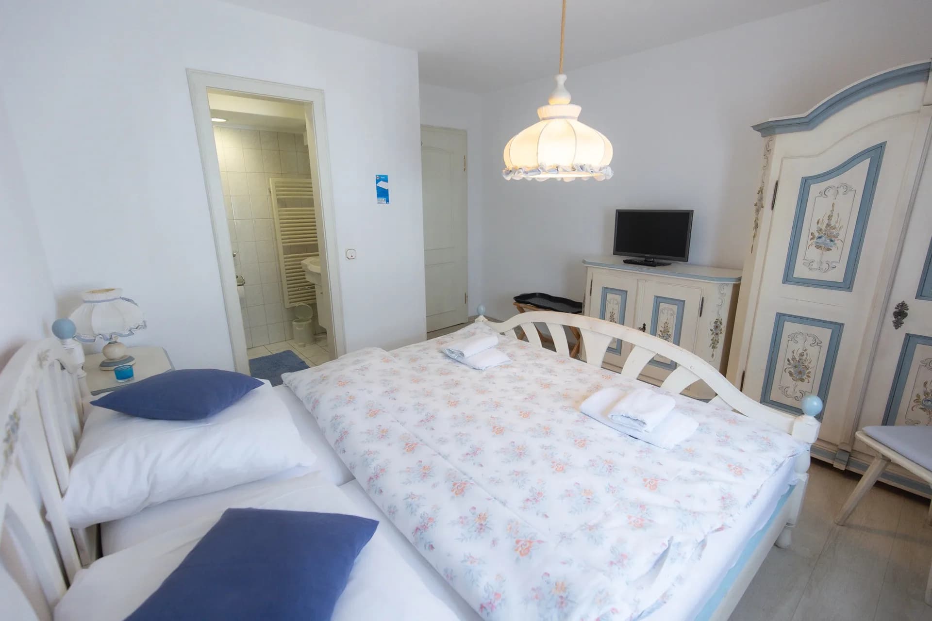 Blauzimmer image 2