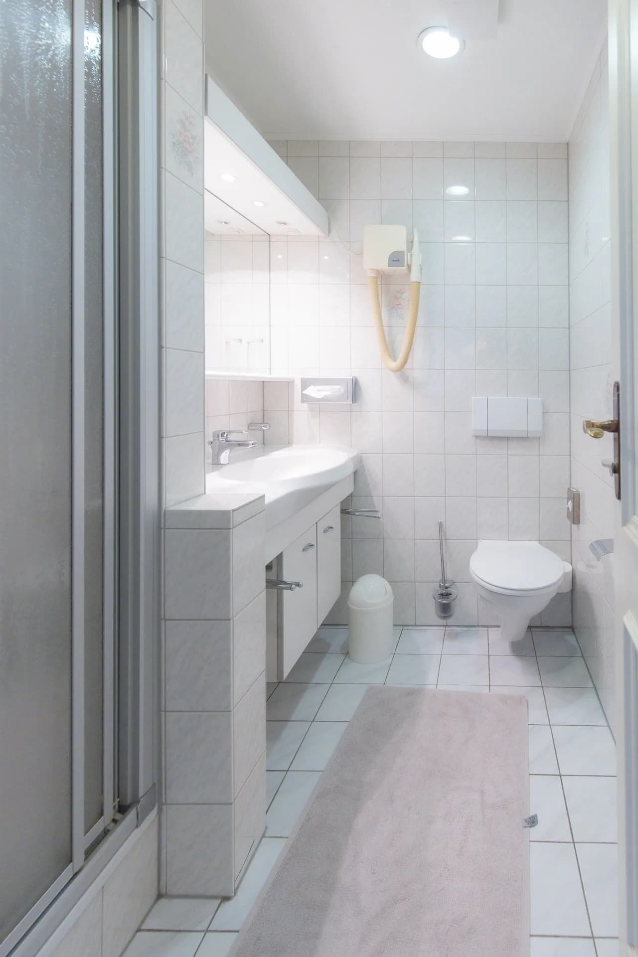 Blütenzimmer image 2